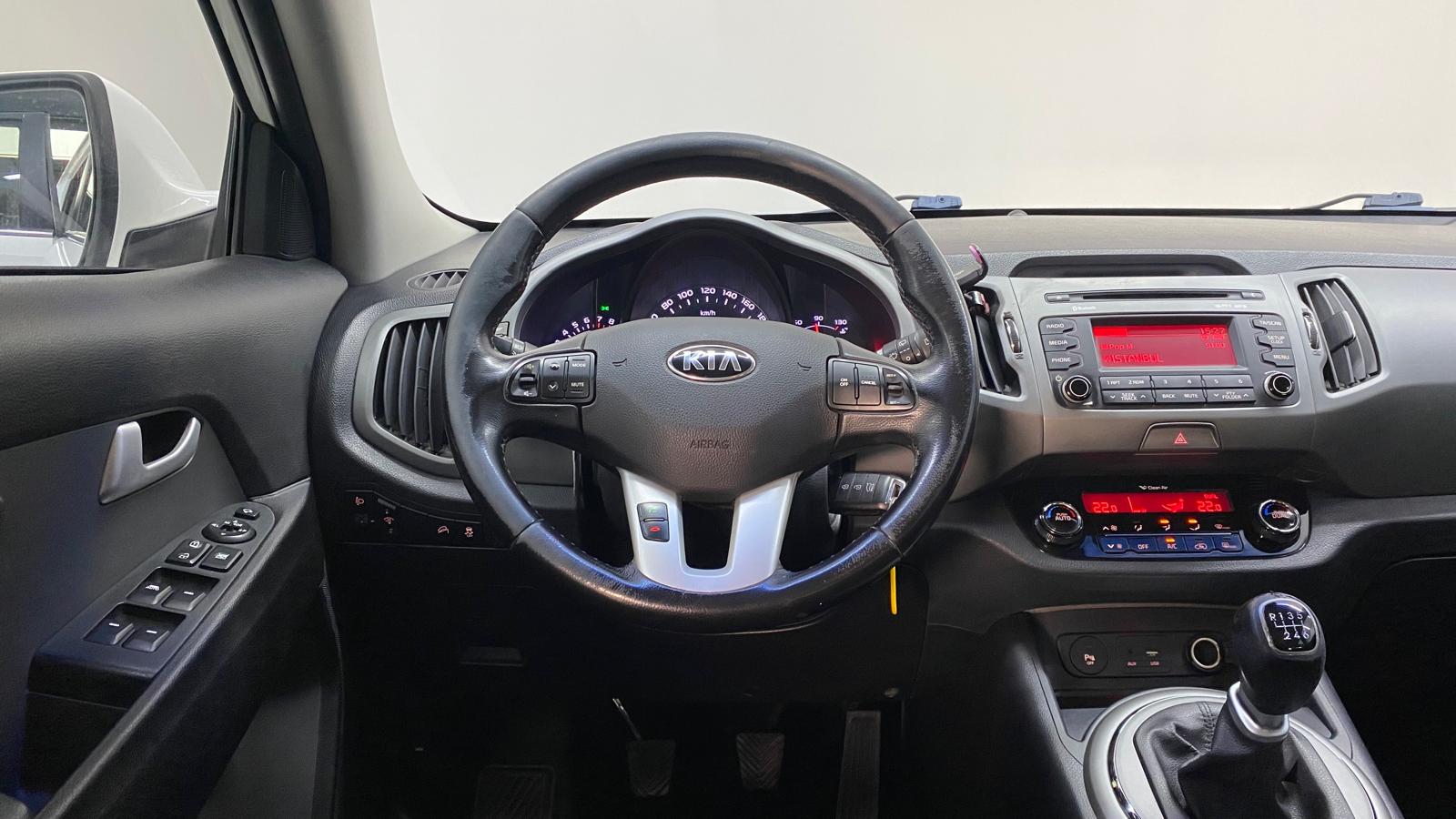 KIA SPORTAGE 10